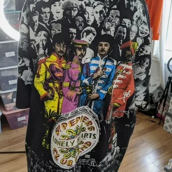 Vintage Beatles Sgt peppers shirt - Picture 2 of 8
